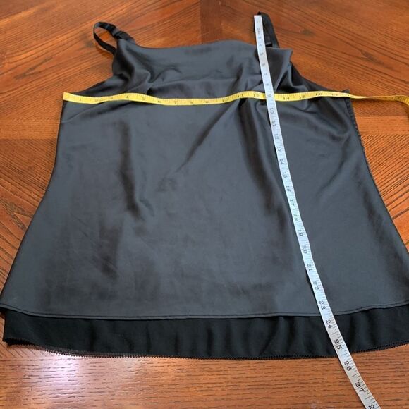 🟢3 items $20—WHBM satin cami w chiffon lining showing through drapey neckline - Picture 8 of 11